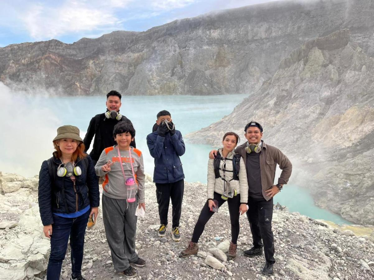 バニュワンギNeo Robiu & Ijen Tourアパートメント エクステリア 写真