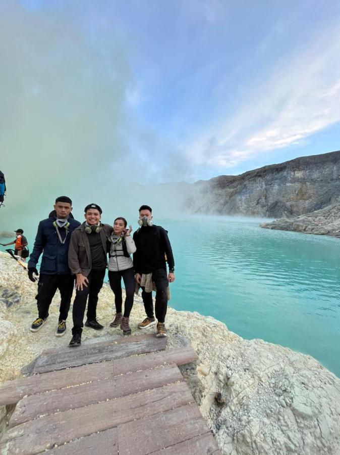 バニュワンギNeo Robiu & Ijen Tourアパートメント エクステリア 写真